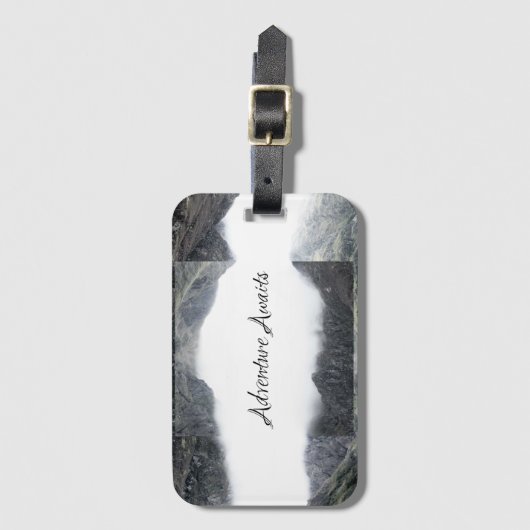 冒険は待ちます ラゲッジタグ (正面縦)