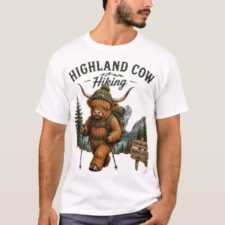 冒険は待っている:ハイランドカウのハイキンググラフィックデザイン Tシャツ