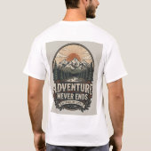 冒険は終わらないマウンテンTシャツ Tシャツ (裏面)