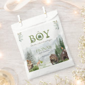 冒険を始める山の男の子の赤ちゃんシャワー フェイバーバッグ (クリップ留めされた状態)