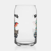 冒険好きなベビードラゴンが青いトラックを運転 ガラス缶 (左)