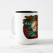 冒険家のマグカップ:あなたのビーチサイドコンパニオン ツートーンマグカップ (正面左)