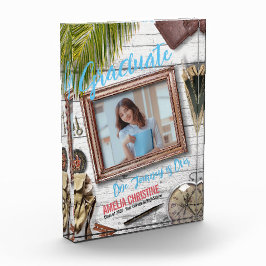 冒険者の卒業発表をパーソナライズ フォトブロック