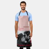 写モダン真 |赤とピンクのハッピーバレンタインデー エプロン (着用した状態)