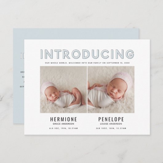 写実的でモダンな対の誕生の発表をもたらすこと インビテーションポストカード (正面/裏面)