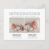 写実的でモダンな対の誕生の発表をもたらすこと インビテーションポストカード (正面)