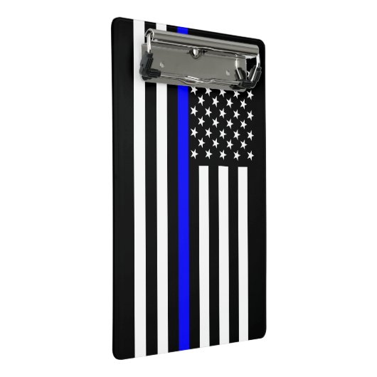 写実的で薄いブルーライン表示米国の旗 ミニクリップボード (アングル)