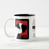 写実的なマスティフのマグ ツートーンマグカップ (左)