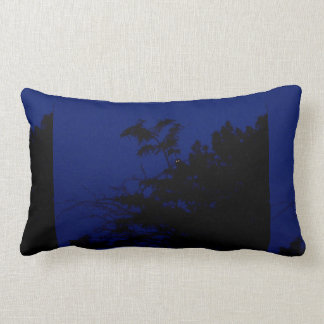写実的な夜型の人 ランバークッション
