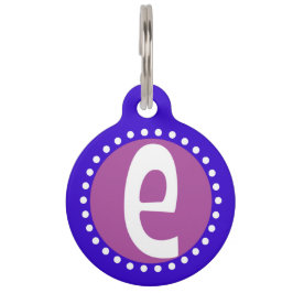 写実的な小文字Eのカスタムのイニシャル ペット　ネームタグ