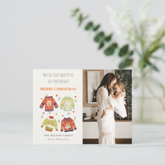 写真おもしろい冬クリスマスハート醜いセーター シーズンポストカード (スタンド正面)