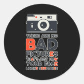 写真おもしろい引用文カメラカメラフォトグラファー・ジョーク ラウンドシール (正面)