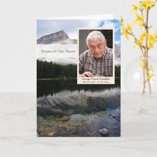 写真が付いているmountain湖場面記念カード カード (黄色い花)