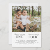 写真でつながる！共同1歳誕生日お知らせカード 招待状 (正面)