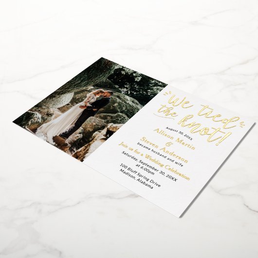 写真で結婚式の報告と披露宴の案内 箔招待状 (回転した状態)