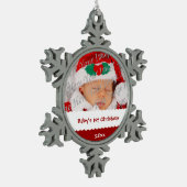 写真とのパーソナライズなベビーの第1クリスマス スノーフレークピューターオーナメント (左)