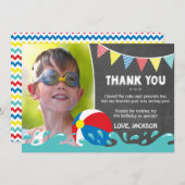 写真とのプールを囲んでのパーティの誕生日のサンキューカード サンキューカード (正面/裏面)