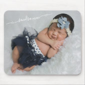写真とカスタムベビー名のテンプレートを個人用に設定 マウスパッド (正面)