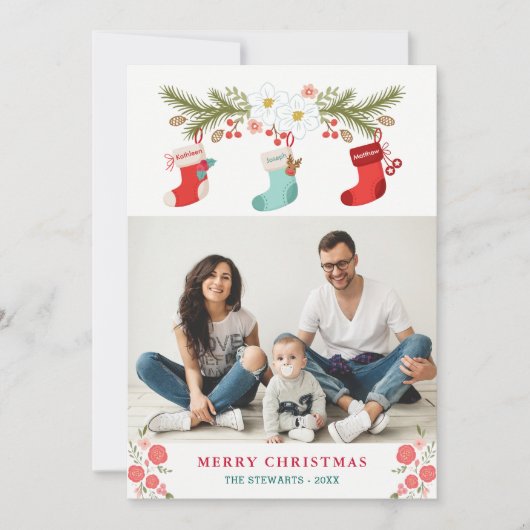 写真とクリスマスストッキングの家族の名前 シーズンカード (正面)