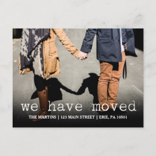 写真とタイプライターで新しいアドレスを文字 案内ポストカード