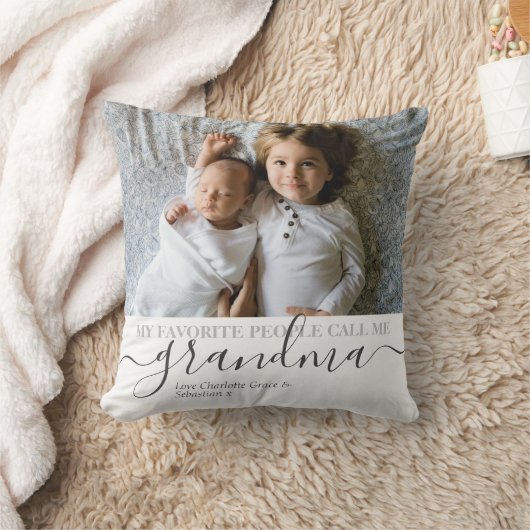 写真とパーソナライズされた文字の写真コラージュ クッション (ブランケット)