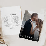 写真とメ結婚ッセージが添付されたカードに感謝 招待状<br><div class="desc">美しくデザインされたサンキューカードの上に専用の宇宙を置き、特別な瞬間や思い出を撮影。写真の下には、流れエレガントる台本に「愛と愛」と感謝していいう言葉があり、心から感謝の意を表す。背面はメッセージのための十分なパーソナライズされた宇宙を提供し表現て、あなた自身の言葉であなたの誠実な感謝と気持ちを可能にする。この思慮深いデザインは、個人的なtouchと優雅なtouchを組み合わせ、受け取る人にとって完璧な形見となる。</div>