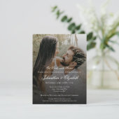 写真とモダン黒の重ね合わせリハーサルディナー 招待状 (スタンド正面)