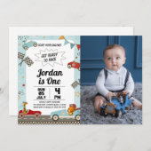 写真とレースカーの誕生日パーティーの招待状 招待状 (正面/裏面)