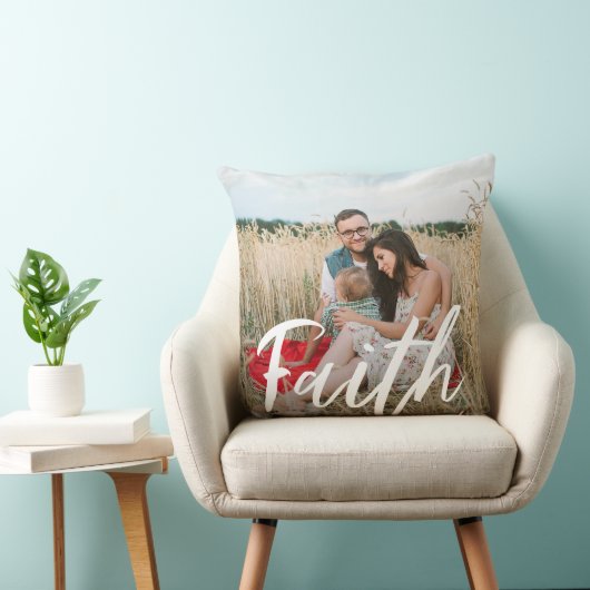 写真と名前と白の信仰のブラシスクリプト クッション (椅子)