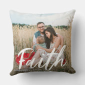 写真と名前と白の信仰のブラシスクリプト クッション (裏面)