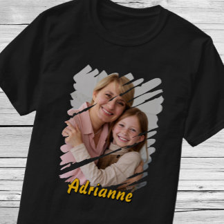 写真と名前を追加。カスタマイズ可能なギフト Tシャツ