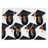 写真と年を使用した卒業 ラージペーパーバッグ (正面)