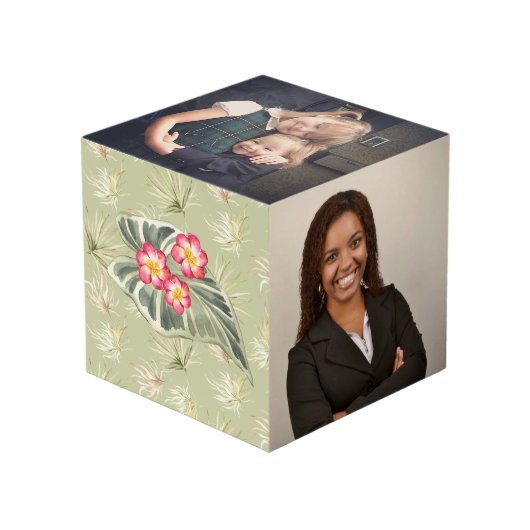 写真とMessy Palm Tri-Color フォトキューブ (正面アングル)