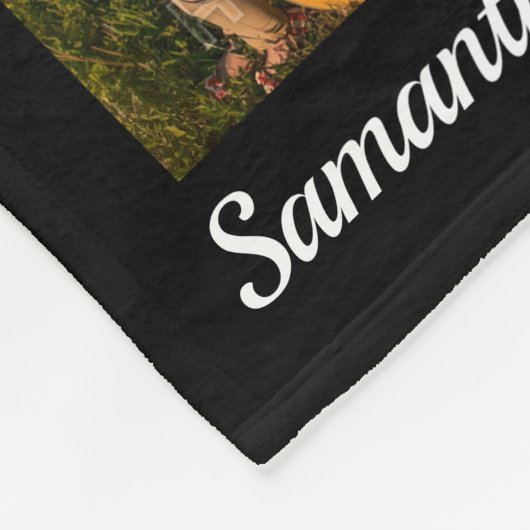 写真のコラージュ12のInstagramの写真の子供の名前の黒 フリースブランケット (角)