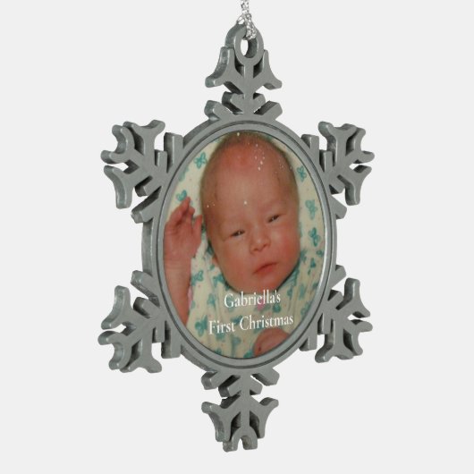 写真のパーソナライズされたベビー初めてのクリスマス スノーフレークピューターオーナメント (左)