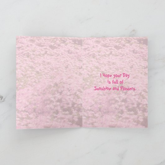 写真のピンクのポメラニア犬の幸せな母の日 カード (内部)