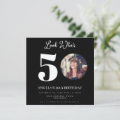 写真のモンテージ 誕生日パーティー 50歳 招待状 (スタンド正面)