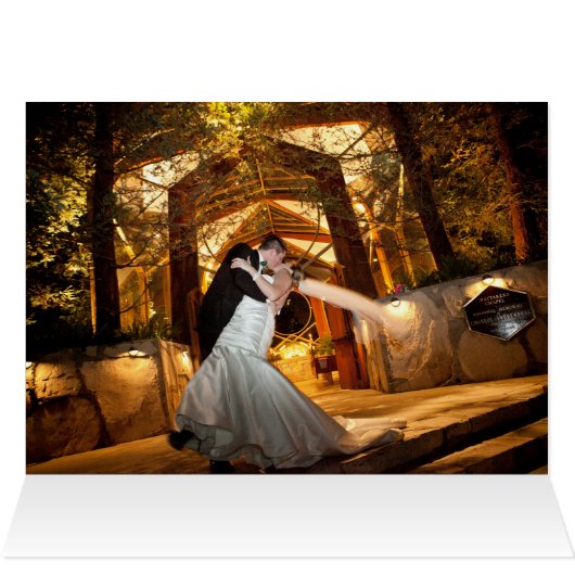 写真の内側 |冬素朴の結婚式 (内部横(上))