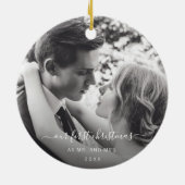 写真の初めてのクリスマスとミセスエレガントの写真 セラミックオーナメント (裏面)