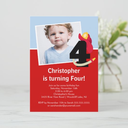写真の小さい消防士の男の子の第4誕生会 招待状 (スタンド正面)