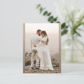 写真の日付を保存する鉛筆素朴結婚で 案内ポストカード (スタンド正面)