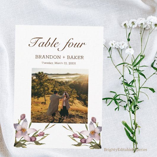 写真の結婚ピンクの花のテーブル番号カード ノートカード