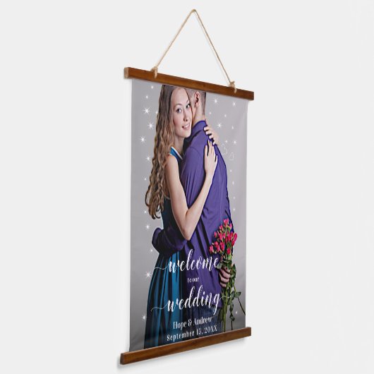 写真の結婚座席表とウェルカムウォール 吊り下げ型タペストリー (傾斜あり)