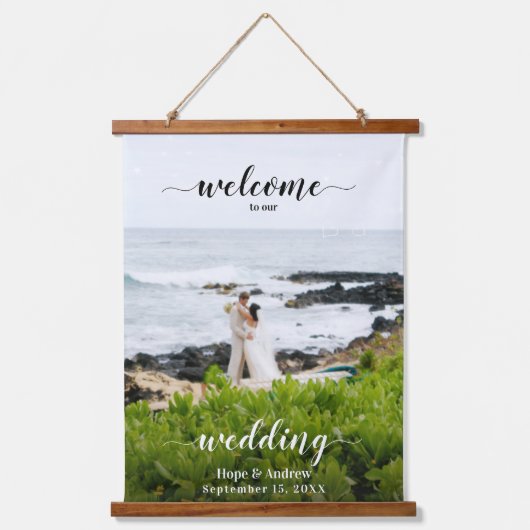 写真の結婚座席表とウェルカムサイン 吊り下げ型タペストリー (正面)