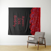 写真の背景50th誕生日パーティブラックレッド タペストリー (インサイチュ(横))