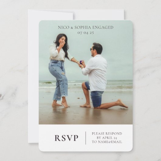 写真の追加かわいい婚約パーティ招待状 セーブザデート (裏面)