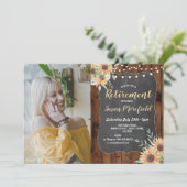 写真の退職パーティーの素朴な木製のヒマワリ 招待状 (スタンド正面)