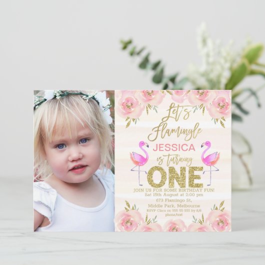 写真は最初の誕生日の招待をフラミングルしよう 招待状 (スタンド正面)