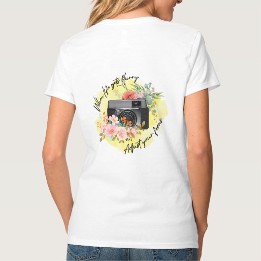 写真やる気を起こさせる引用文水彩花 Tシャツ (裏面)