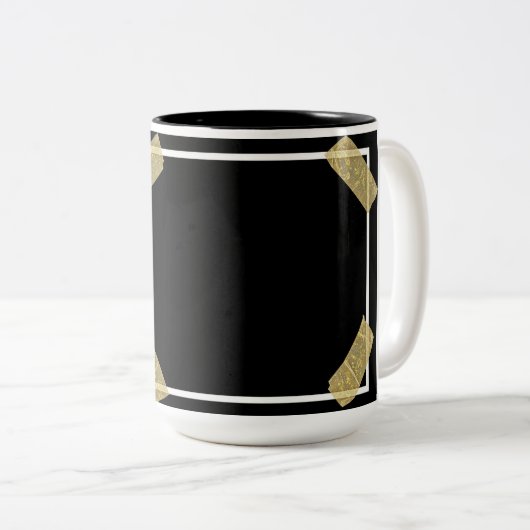 写真をアップロードしてメッセージをカスタム追加する ツートーンマグカップ (正面右)